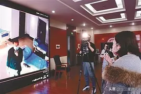 “饭和药，一顿都别落下！”一次特别而浪漫的约会妻子却不忘最平常的叮嘱图片
