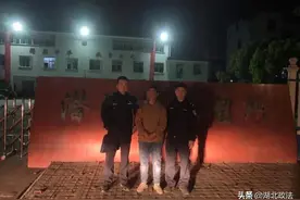糊涂！潜江一男子酒后向虾田倾倒农药被刑拘！图片