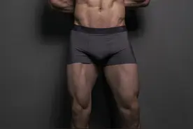 「是我小钟」冰丝内裤分享图片