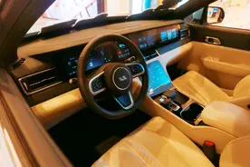 理想汽车座椅水银门：车主、车厂到底谁在说谎？图片