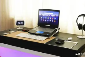 经过 N 次动手改造，我终于拥有一个理想的桌面和数码收纳间图片