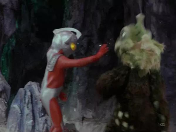 泰罗奥特曼技能大全（外挂道具武器）