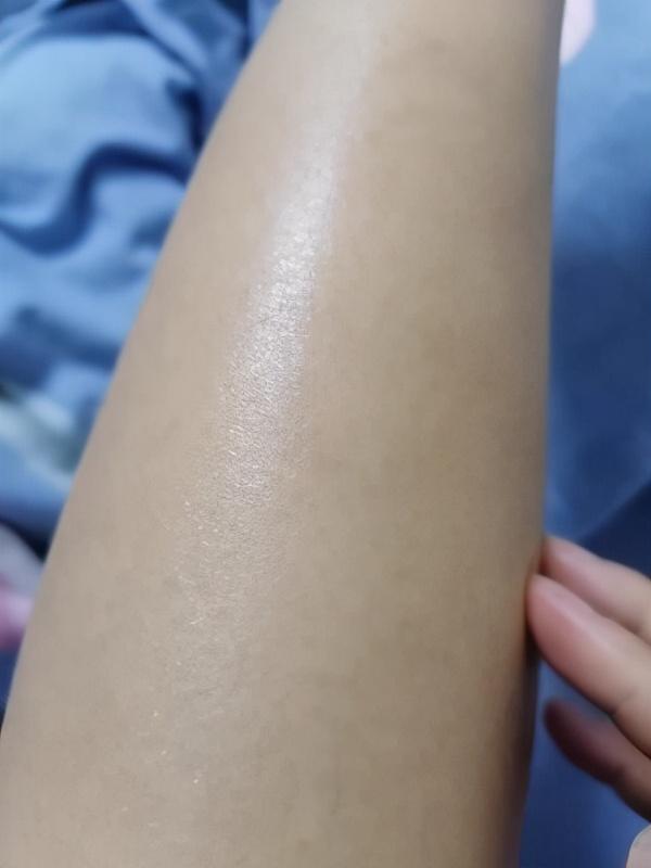 角鲨烷烟酰胺身体乳