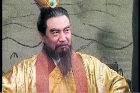 一代奸雄曹操为什么被人认为是一个疑心重的人？图片