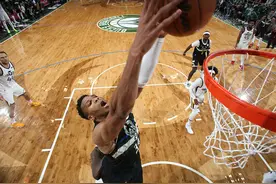 米切尔砍28分，硬刚字母哥击败雄鹿图片