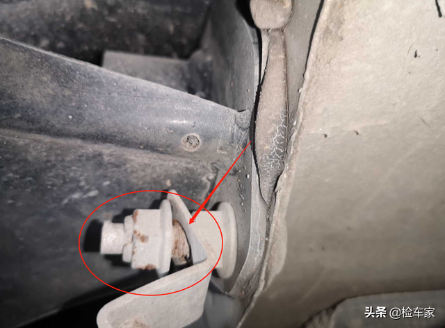 12万8买辆二手车宝马，发现曾被追尾！想退车竟要损失1万5？