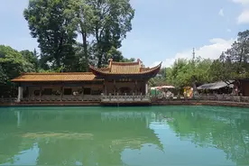 两水相交，鱼不往来？黑龙潭藏着什么秘密？图片