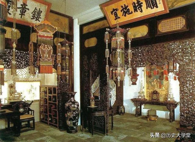古代的东宫西宫中宫里都住着什么人，为什么没有南宫北宫呢