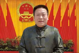 买景德瓷瓶 得书法佳作图片