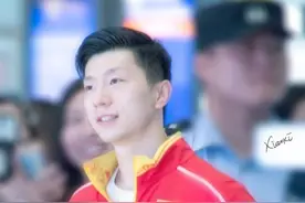 马龙回应奥运会毛巾掉毛问题，不是毛巾质量不好，是自己胡子扎图片