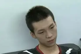 Xx退役之后人气惨淡，直播透露天天在家带娃，退役生活很困难图片