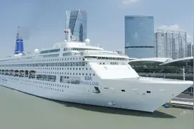 中国船级社颁发首份具有船舶防疫附加标志的邮轮入级证书图片