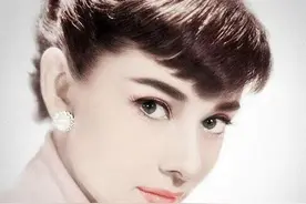 纪梵希：为赫本终生未娶，赫本逝世后亲自抬棺，送她走完最后一程图片