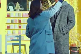 “男怕摸头，女怕摸腰”什么意思，如果“摸了”又如何？图片
