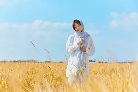 一位50岁女人的诉苦：嫁一个比我小20岁的老公，让我有苦难言图片