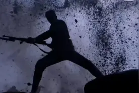 新《亮剑》能有多离谱？刺刀用502胶固定，主角各种花式尬耍图片