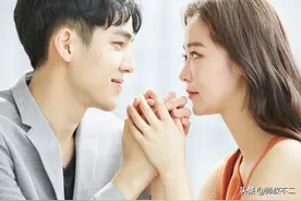 两性关系：情侣之间做哪种事？女人觉得自己最幸福图片