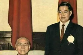 1965年一飞行员驾机叛逃，得280万奖金，26年后回乡探亲被捕图片