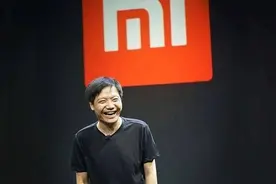 小米去年赚134亿，雷军却拿走近百亿，年薪创世界纪录图片