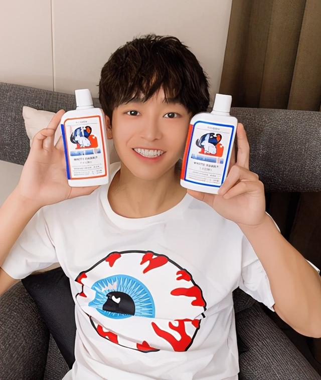 屈臣氏身体乳能变白吗