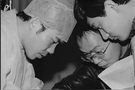 “每跟师父办一个案子，就像上了一堂课”法医“胡一刀”——年轻法医眼中的“定海神针”图片