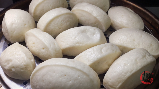 发面的时候放一点"它"发面比平时快一倍,馒头又白又暄软