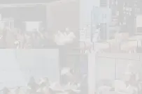 Pardon？Repeat？没听清怎么更礼貌地让别人再说一遍？图片