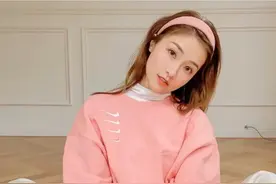 Nike开挂了！新品项链 包包 卫衣也太好看了吧，每一个都好想要！图片