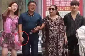 租房冒充富二代，节目中电话作假，咸素媛和陈华把自己锤得死死的图片