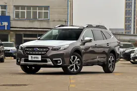 全系四驱价位更低，原装进口高配置SUV，实拍斯巴鲁傲虎图片