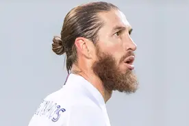 欧洲足坛最新转会消息：拉莫斯、贝尔、凯恩、桑乔等图片