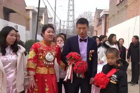 岳母提出68万天价彩礼，一年后岳母来电，男人：对不起，我结婚了图片