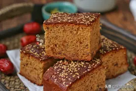 5个鸡蛋1碗面粉，香味浓郁的枣糕自己在家做，无添加剂松软好吃图片