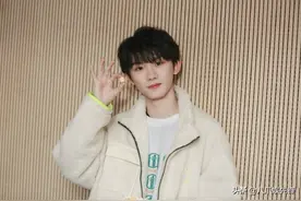 众叛亲离？马嘉祺后援会自曝大料手撕公司，多名校友爆料令人梦碎图片