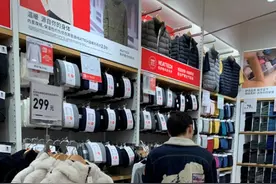 天一降温，杭州男人差点把线下店的保暖裤买光了，男士专用打底裤走俏图片