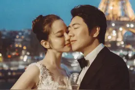 吉娜为逃考不择手段？当她把手伸进郎朗衣服里，摄影师都来不及躲图片