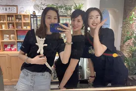 中国女排再添喜事，王牌自由人晒出孕肚照，因赛点飞一传无缘奥运图片