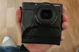 复活索尼一代黑卡：不翻新的话，这品相小黄鱼能出个千八百？图片