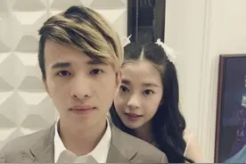 英雄联盟：人生赢家文森特，什么叫家庭地位？媳妇喂水岳母点烟图片