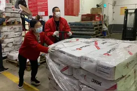战“疫”保民生，这些“90后”超市人能扛事儿图片