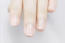 夏日梦幻法式美甲，这个款式谁不爱？图片