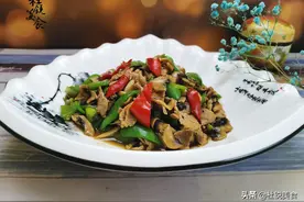 口蘑是唯一含维生素D的蔬菜，多贵都要买，做给家中老人与娃吃图片