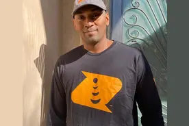 曝阿泰曾经要揍詹姆斯，他的挑衅太无理，当时情绪一度差点失控图片