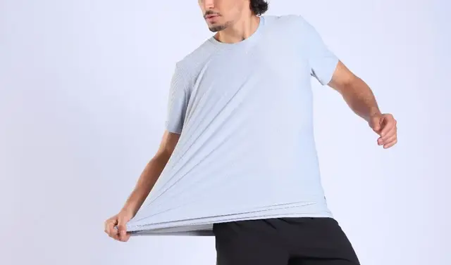 10000个透气孔把汗液治得服服帖帖？这款冰肤抗菌T恤定价真国货