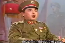 春晚唱《血染的风采》的独腿徐良，病床上喊：我要腿，不要命图片