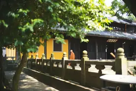 别再说什么小京都了，宁波这些寺庙来打脸了图片