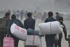 北京外来打工者返乡潮在增加，不少人明年不再返城？这是为什么？图片
