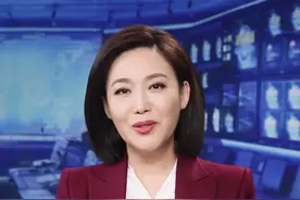 《新闻联播》美女主播郑丽：37岁做妈妈，钟爱家乡黑龙江图片