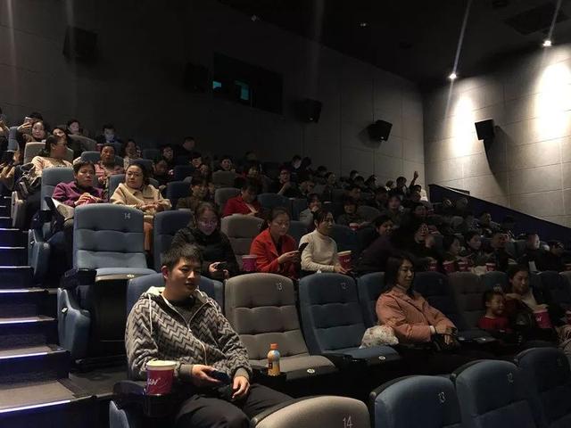 ��ʮ�ߡ������������㿴��Ӱ�Ǹ�ʲô���棿������֪����