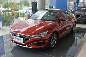 颜值即正义 小哥带你看现代菲斯塔图片